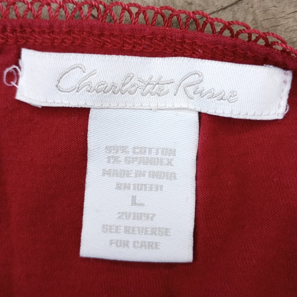 🎄Gifted🎄 Charlotte Russe Tank Top With Lace - Picture 2 of 8